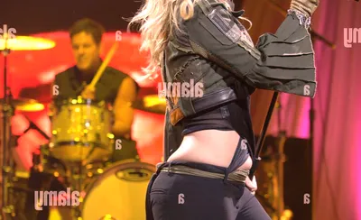 Kelly Clarkson
